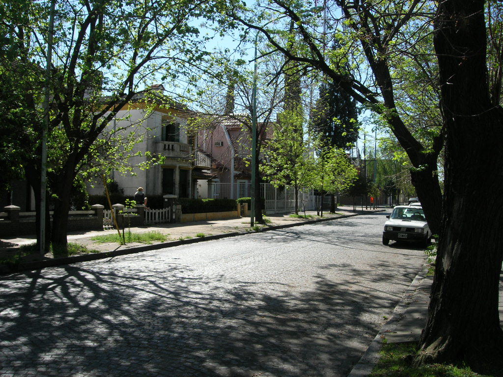 Resultado de imagen para barrio de versalles ciudad de buenos aires